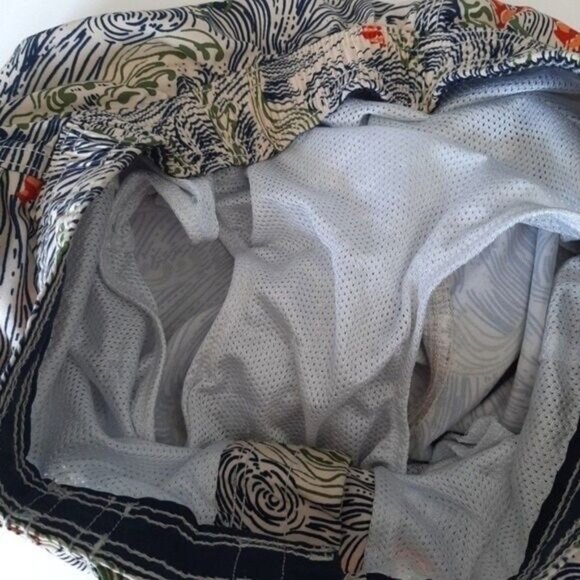 LANDS END Swim Board Shorts Waves & Fish Pattern Kids Sz L - Picture 11 of 11